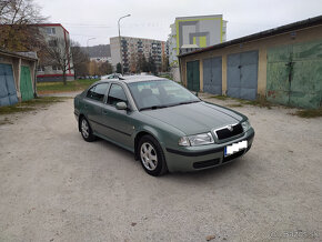 Škoda Octavia  1,9 TDI 81kw Elegance - 2