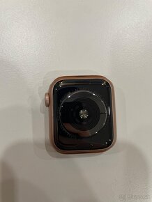 Apple Watch 5 gold aluminum 40mm - 2