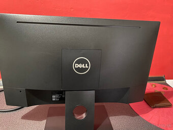 Monitor DELL 22'' palcov matny - 2