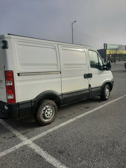 IVECO DAILY 2,3 AUTOMAT - 2