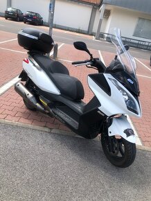 Maxi skuter Kymco 125 - 2