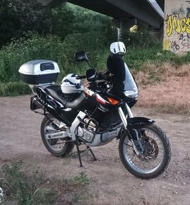 Aprilia Pegaso 650 - 2