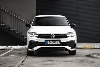 Volkswagen Tiguan 2.0 TSI R-Line 4-Motion DSG - 2