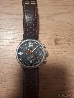 TISSOT - 2