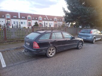 Predám Mercedes c w203 - 2