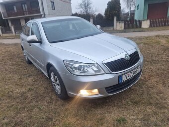 ŠKODA OCTAVIA 1,2 BENZÍN 77KW R9K 2012 - 2