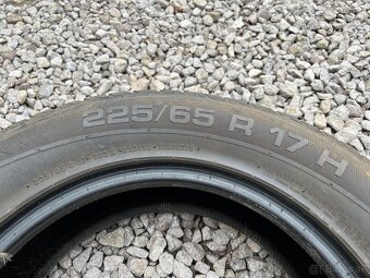 225/65R17 102H Uniroyal RainExpert - 2