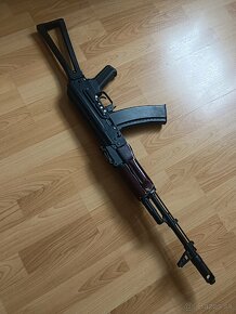 Predám airfot Ak 74 drevo kov - 2