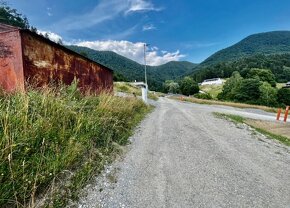 Slnečný pozemok v rezidencií Ľadonhora - 2