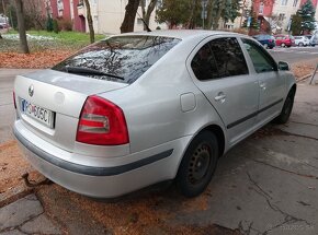 Predám Škoda Octavia ll 1.6 MPI 75KW Ambiente Benzín+Plyn - 2