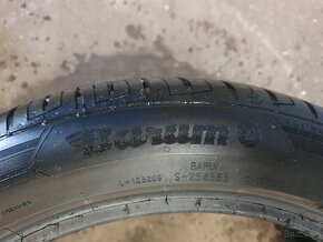 Barum Bravuris 5 245/40 R17 91Y - 2