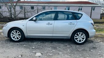 Mazda 3 Hatchback 1.6 - 2