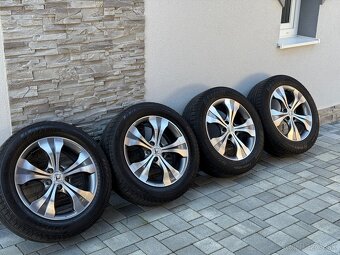 Original Honda CR-V sada kolies 5x114,3 R18 + 225/60 r18 - 2