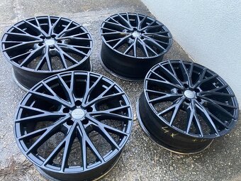 5x112 r19 8J et35 - 2