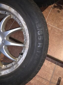 Hyundai Santa Fe disky+gumy 235/65R17 - 2