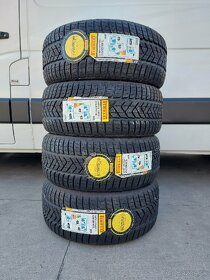 235/35R19 Nové zimné pneu Pirelli Sottozero 3 - 2