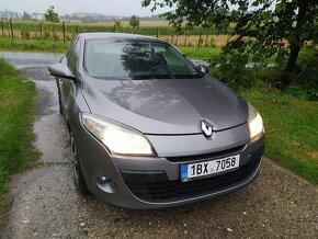 RENAULT MEGANE 1.5 DCI HB šedá metalíza - 2