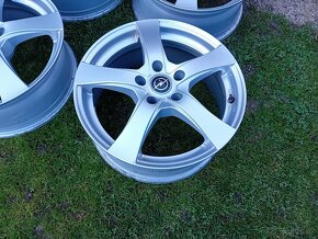 17" ALU 5x115 Opel Insignia + TPMS TOP sada - 2