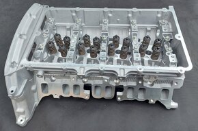 Nová hlava motora Ford 2.2 tdci RWD - 2