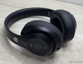 Beats by Dr. Dre Studio3 Wireless - 2