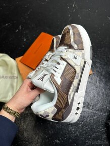 Louis Vuitton Trainer - 2