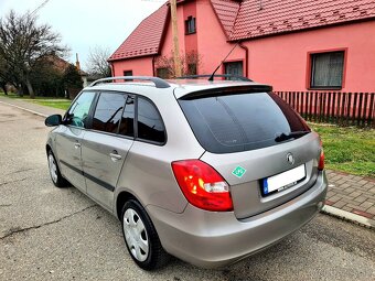 Škoda Fabia II Combi 1,4 16V 63KW Benzin+LPG ELEGANCE - 2