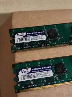 2x 1GB ADATA DDR2 800 - 2