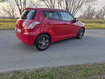 Suzuki Swift 1,2 69 kw Rok 2012 - 2