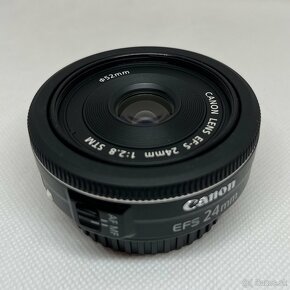 Canon EF-S 24mm 1:2.8 STM - 2