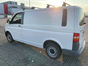 VW Transporter T5 - 2