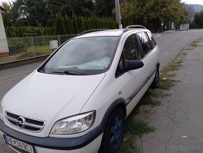 Opel Zafira - 2