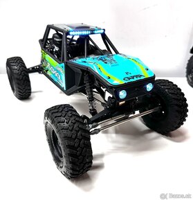 nový model Axial Capra 1.9 4WD 1:10 RTR + nabíječ + baterie - 2