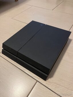 PS4 500GB - 2