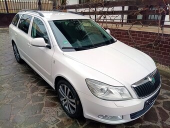 ŠKODA OCTAVIA COMBI II 2.0 TDI CR XENON MODEL 2013 - 2