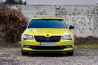 Škoda Superb Combi 3 Sportline 4x4 - 2