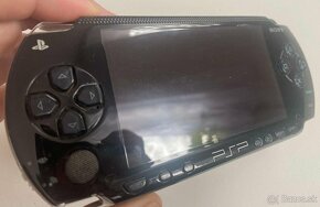 PSP 1000 Black  + 64gb - 2