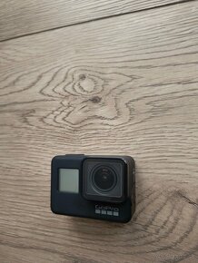 Gopro Hero 7 black + prislusenstvo - 2