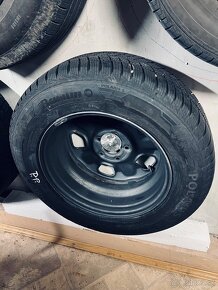 Zimne pneumatiky na diskoch 215/65 r 16 - 2