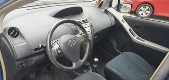 Predám Toyota Yaris 1,0 benzín - 2