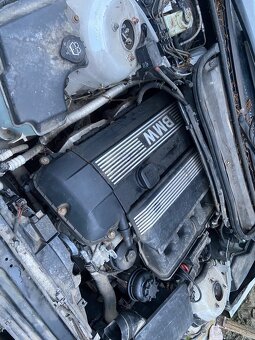 BMW M54b25 motor swap - 2