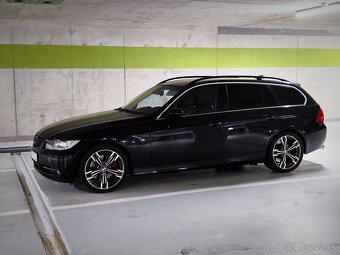 BMW 330D Touring E91 - Black, Navi Pro, Manual 6st. RWD - 2