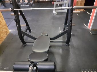 Benchpress - 2