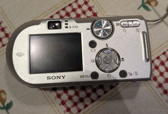 Sony DSC-P100 - 2