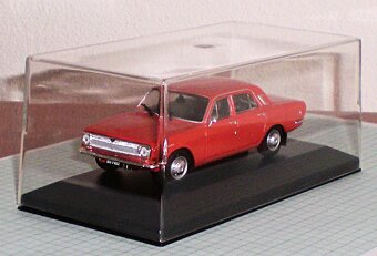 MODELY VOLGA II , 1:43 , DE AGOSTINI - 2