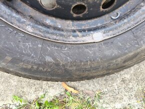 Predám zimné pneu 215/70 R16 - 2