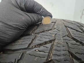 Nokian 225/65 R16C snowproof 4x - 2