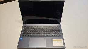 ASUS Vivobook 15X OLED X1503ZA (modrý) - 2