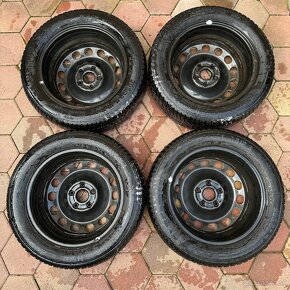 Plechové disky original VW r16 5x112 + zimné pneu - 2