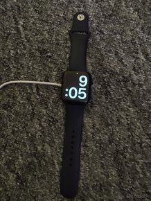 Apple Watch Series 6 - 2