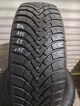 Falken zimné 185/65/R15 - 2